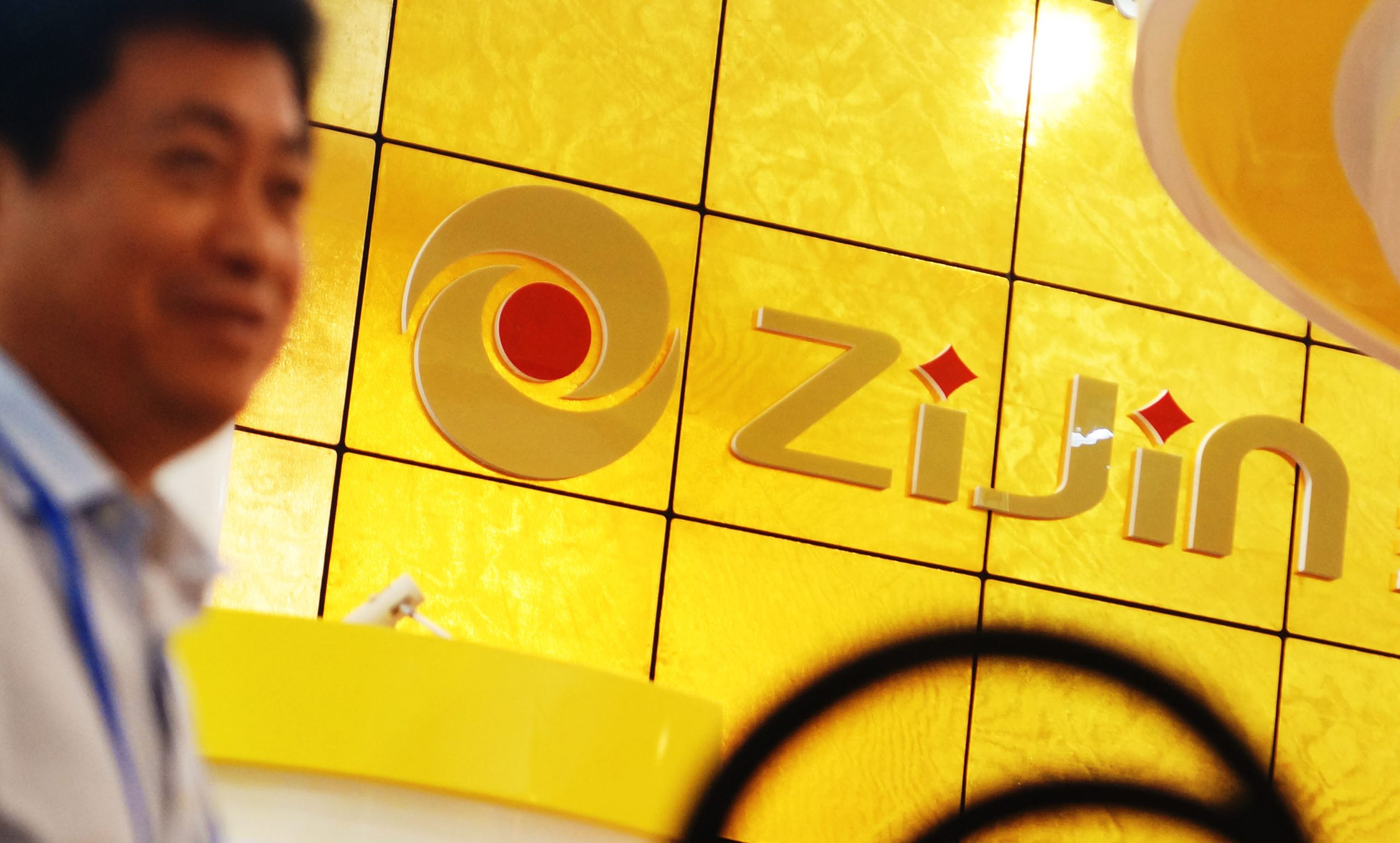 La minera china Zijin LiXin, ha reconocido su deuda con proveedores locales y busca recuperar la confianza en Catamarca.