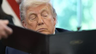 acero y roca.trump