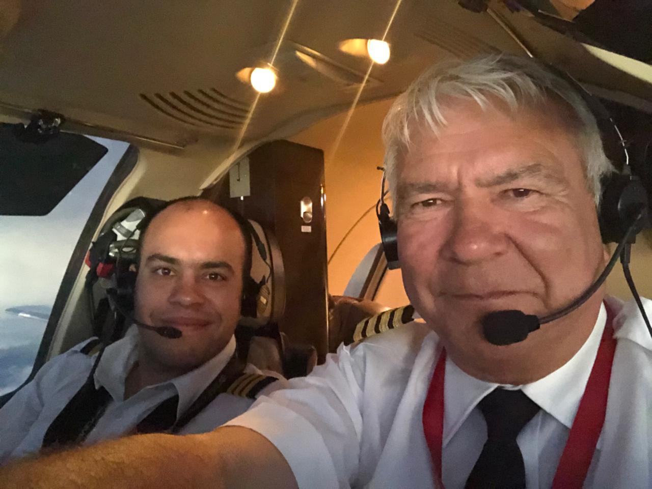 Acero y Roca | Magazine Minero - Con el cielo de testigo: Walter Gallardo, el piloto que voló todo San Juan