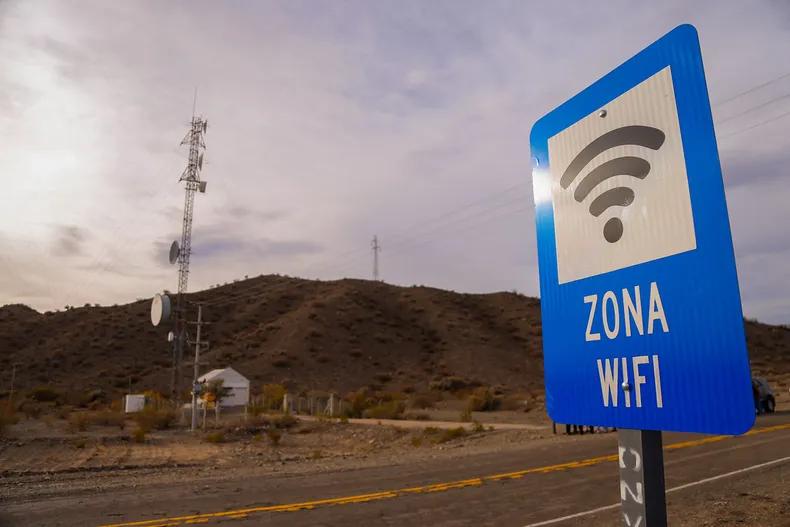 Acero y Roca | Magazine Minero - San Juan Innova revoluciona la conectividad en departamentos mineros con un convenio clave