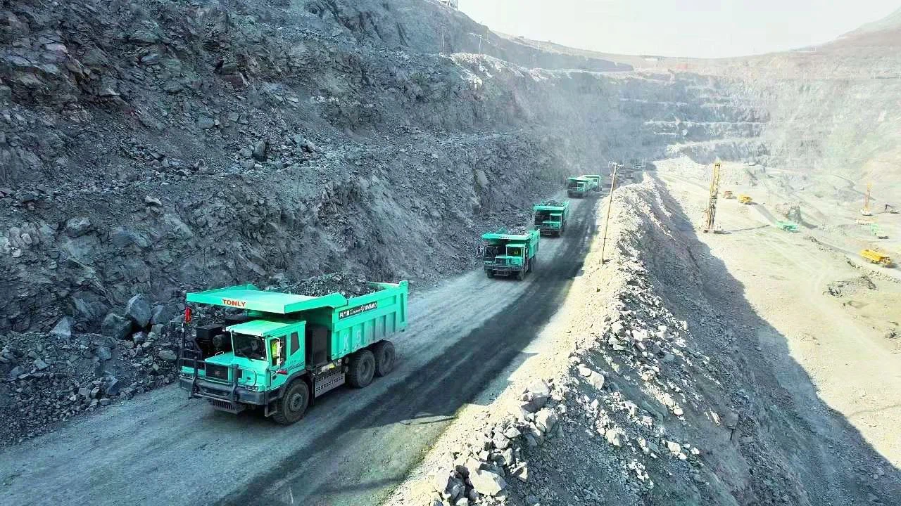 Este tipo de camiones eléctricos proporcionará al gigante minero Rio Tinto soluciones de transporte de ingeniería más seguras, eficientes y respetuosas con el medio ambiente.