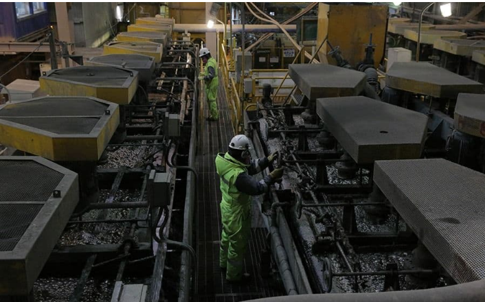 Acero y Roca | Magazine Minero - Montt Group impulsa la capacitación minera con talento extranjero en San Juan