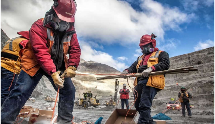 Acero y Roca | Magazine Minero - Campamentos extremos: medicina laboral en el corazón de la cordillera