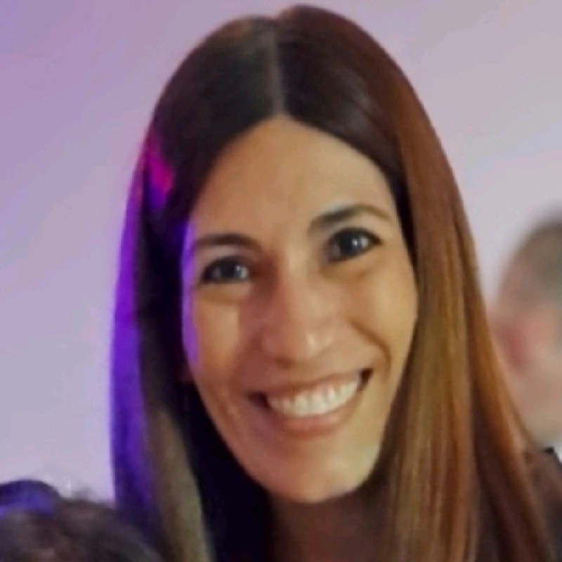 Anabel Recabarren, contadora pública y asesora de inversiones bursátiles en SJB SA