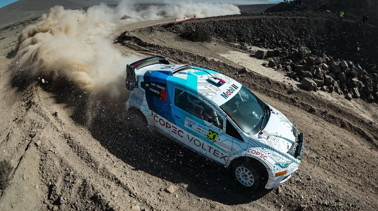 La destreza de los pilotos, permitió que todo transcurriera sin riesgos bajo un clima deportivo y festivo 