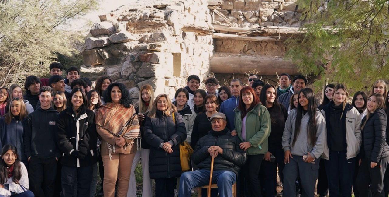 Acero y Roca | Magazine Minero - Jóvenes que heredan territorio: una jornada para redescubrir la cultura minera desde Los Berros