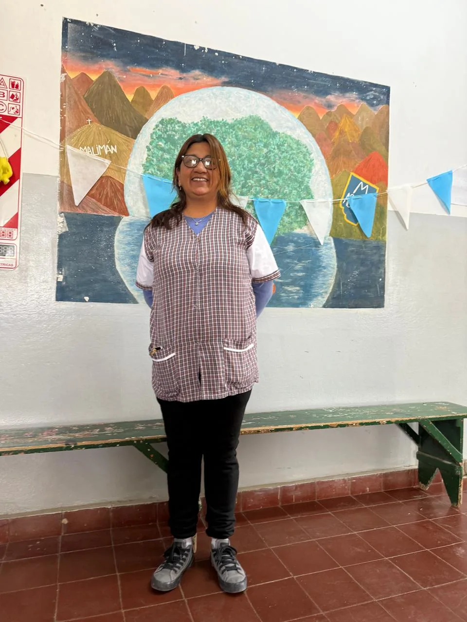 Gisela Valle, celadora de la escuela albergue Paso de los Andes