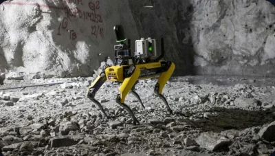 aceroyroca_robot