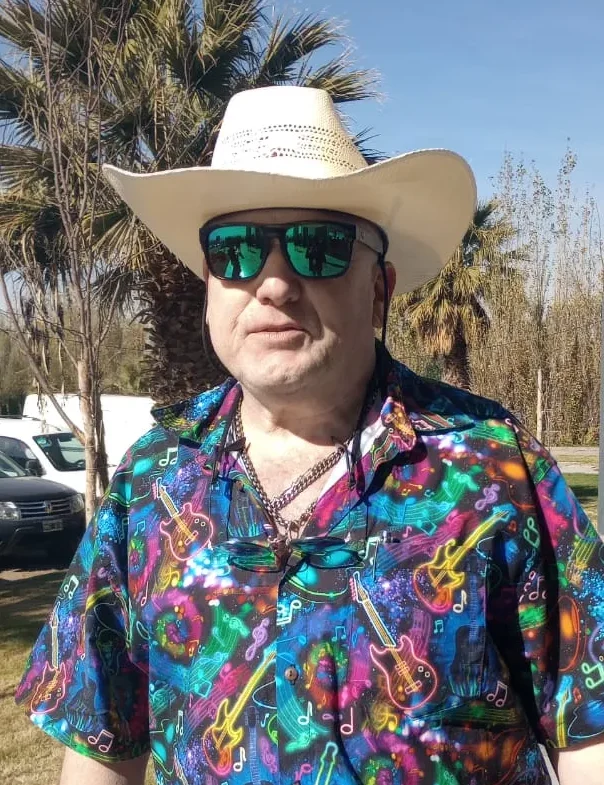 Geólogo y geoquímico Owen Miller
