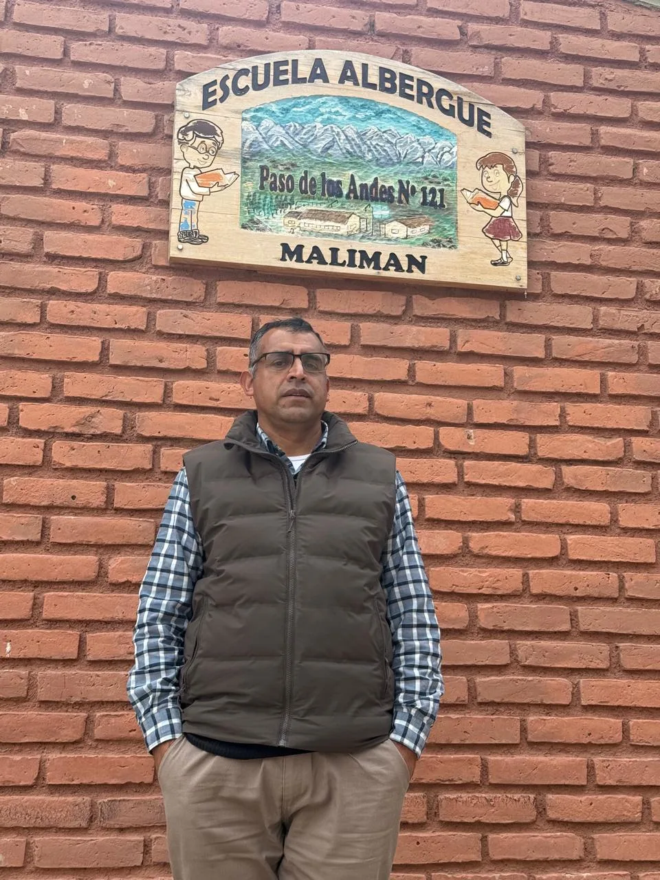 Retrato de Juan Michea, director de la escuela albergue