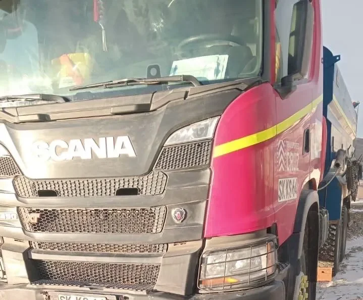 camion chileno. Mineria en San Juan