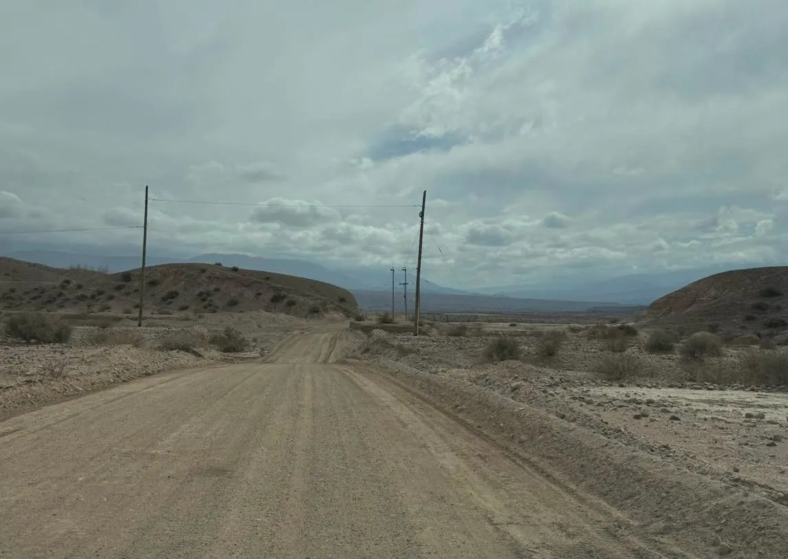 Actual camino por el que se llega a la Reserva San Guillermo, Vicuña, Batidero y Filo del Sol 