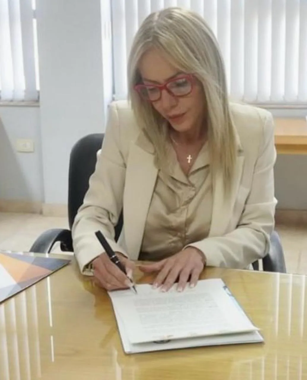 Sonia Delgado, Directora Ejecutiva de Challenger Gold sabe que la minería debe dejar un legado para quienes ocupan la tierra, y este es solo el principio