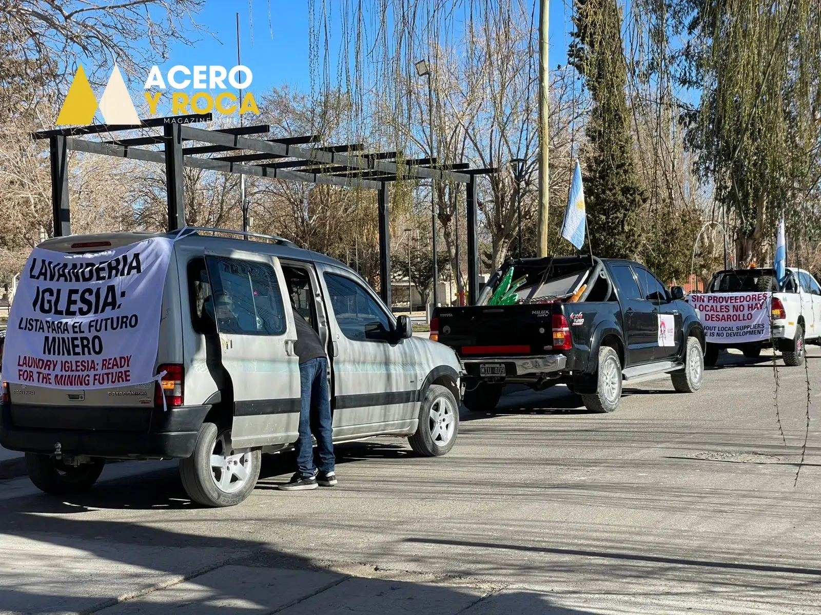 Ítalo Navarro en la protesta, representante de proveedores de Iglesia