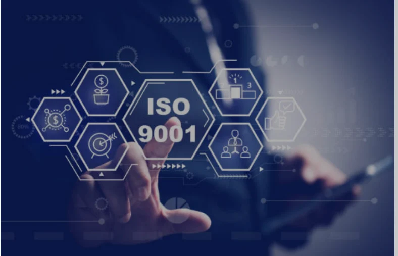 Logo de certificación ISO 9001, requisito para proveedores mineros.