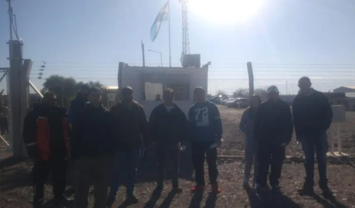 Protesta de mineros en San Juan; autoconvocados reclaman por el impacto del desempleo en sus familias.