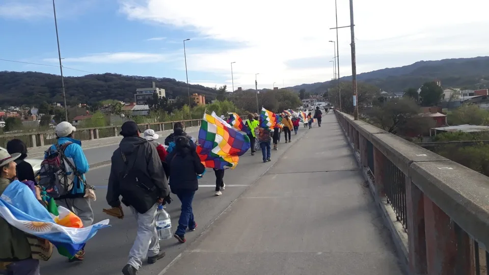 Acero y Roca | Magazine Minero - La caminata de las guardianas: Florencia Solís y la lucha por el agua en Jujuy