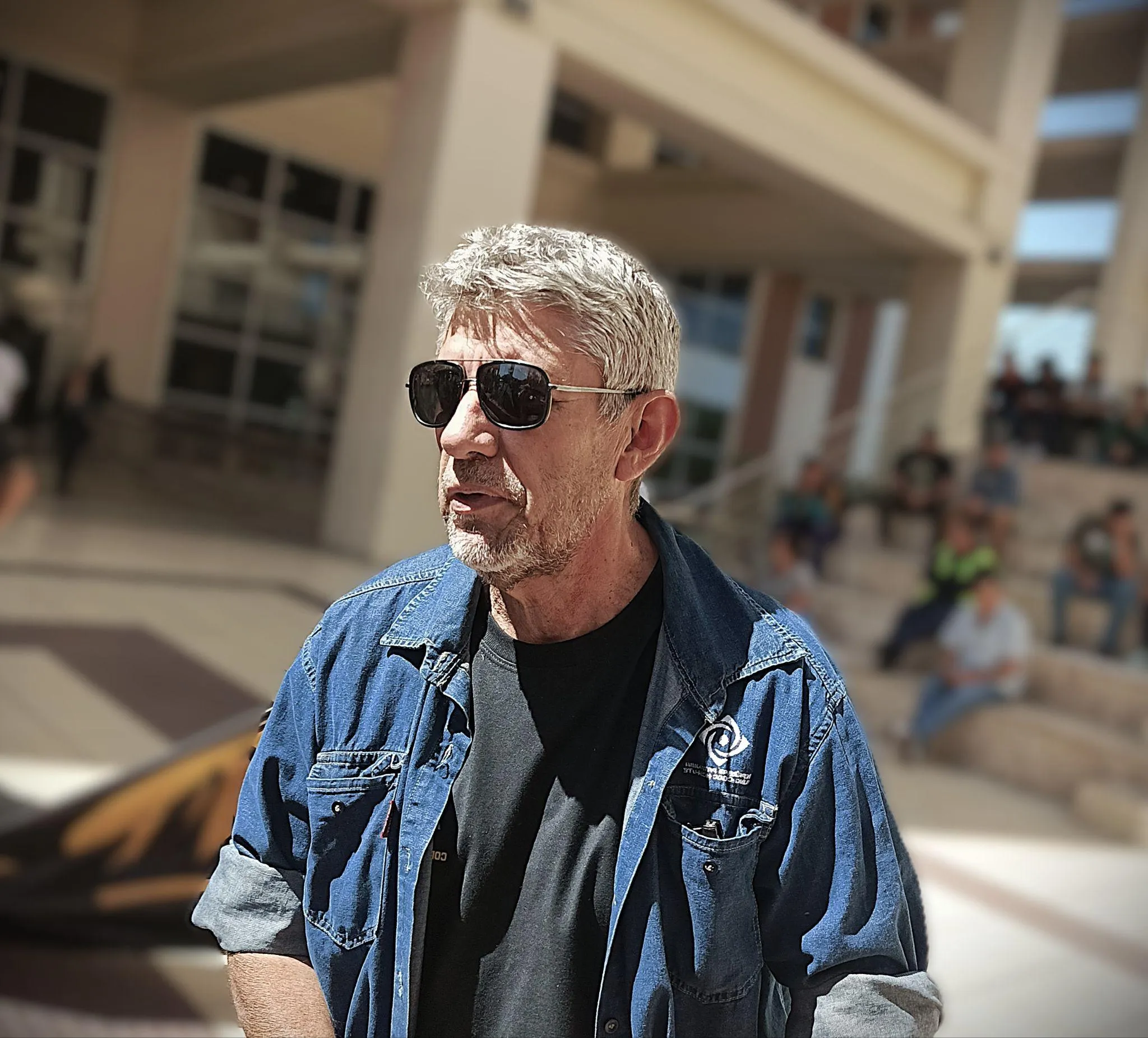 Retrato de Patricio Páez, líder de la Agrupación Minera Cordillera de los Andes, defendiendo el empleo local en la minería.