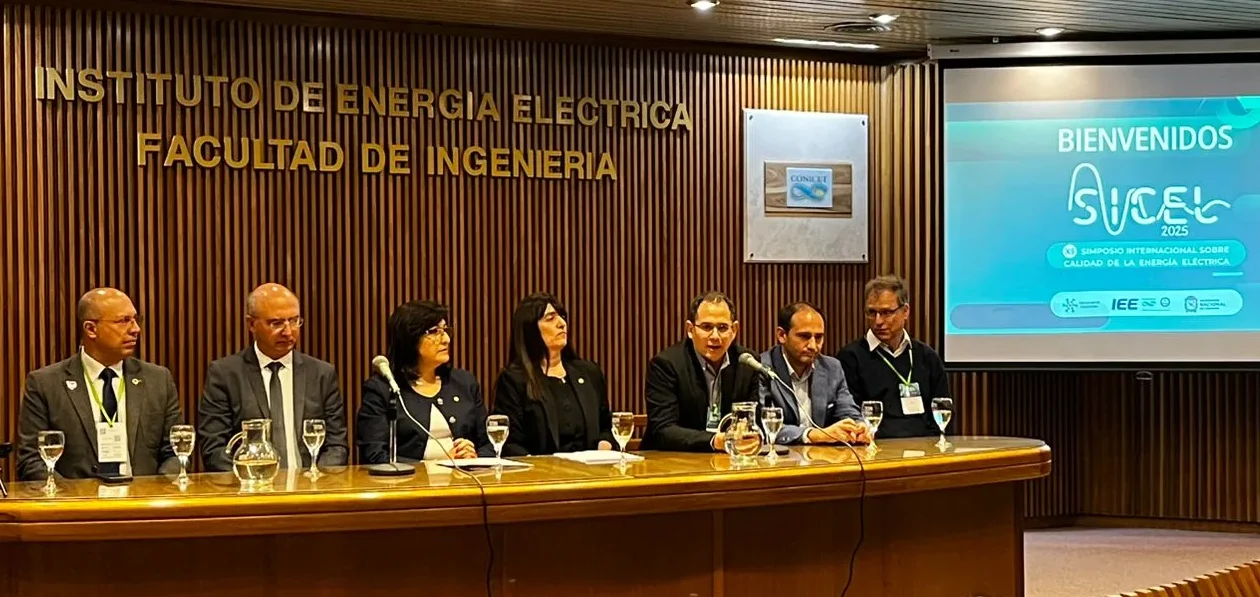 Autoridades de UNSJ, EPSE, Industria de San Juan y Universidad de Dresden en la apertura del SICEL 2025.