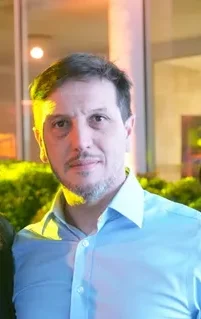 Primer plano del ministro de Minería de San Juan, Juan Pablo Perea.