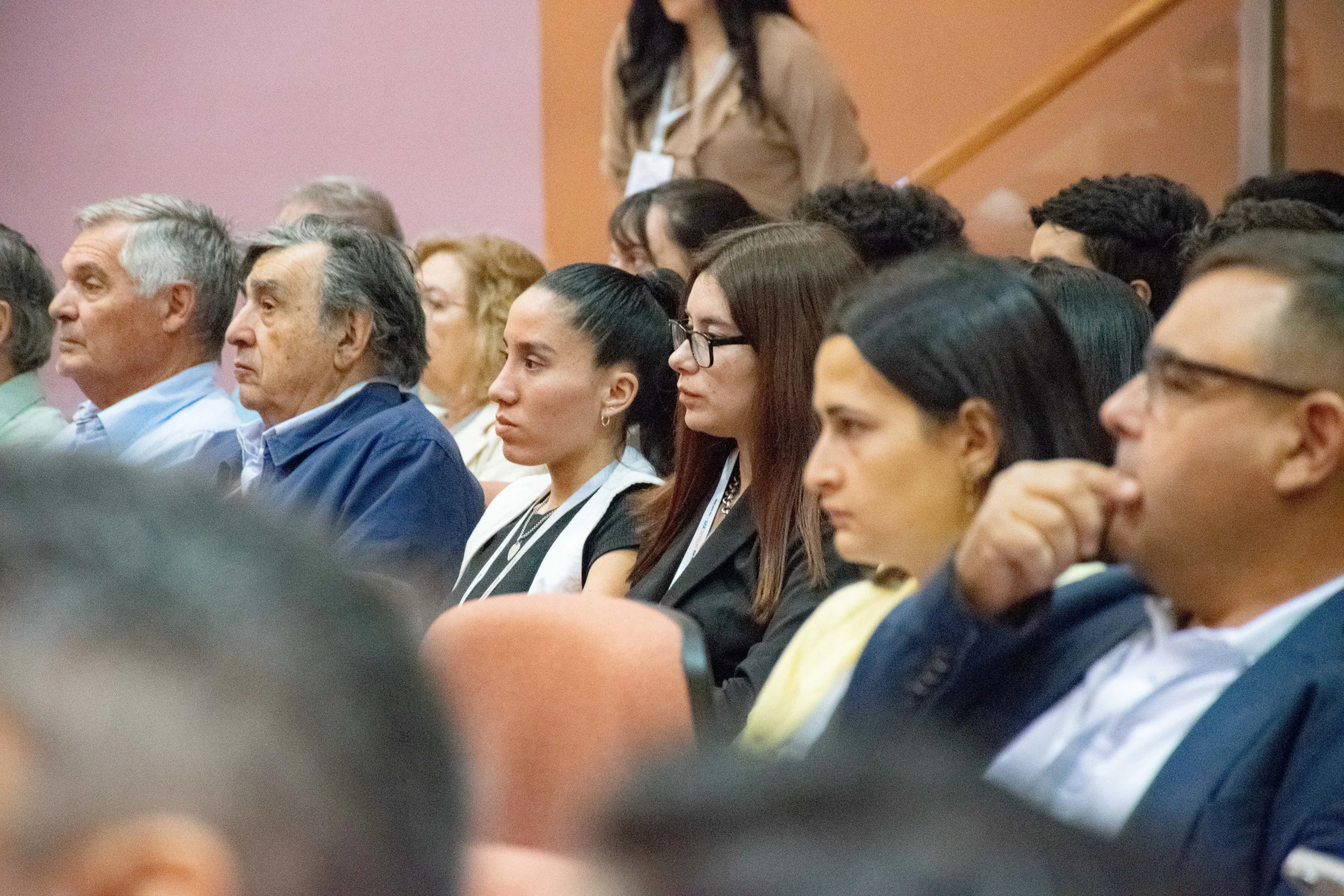 Público de diferentes áreas industriales y mineras presente en las Jornadas.