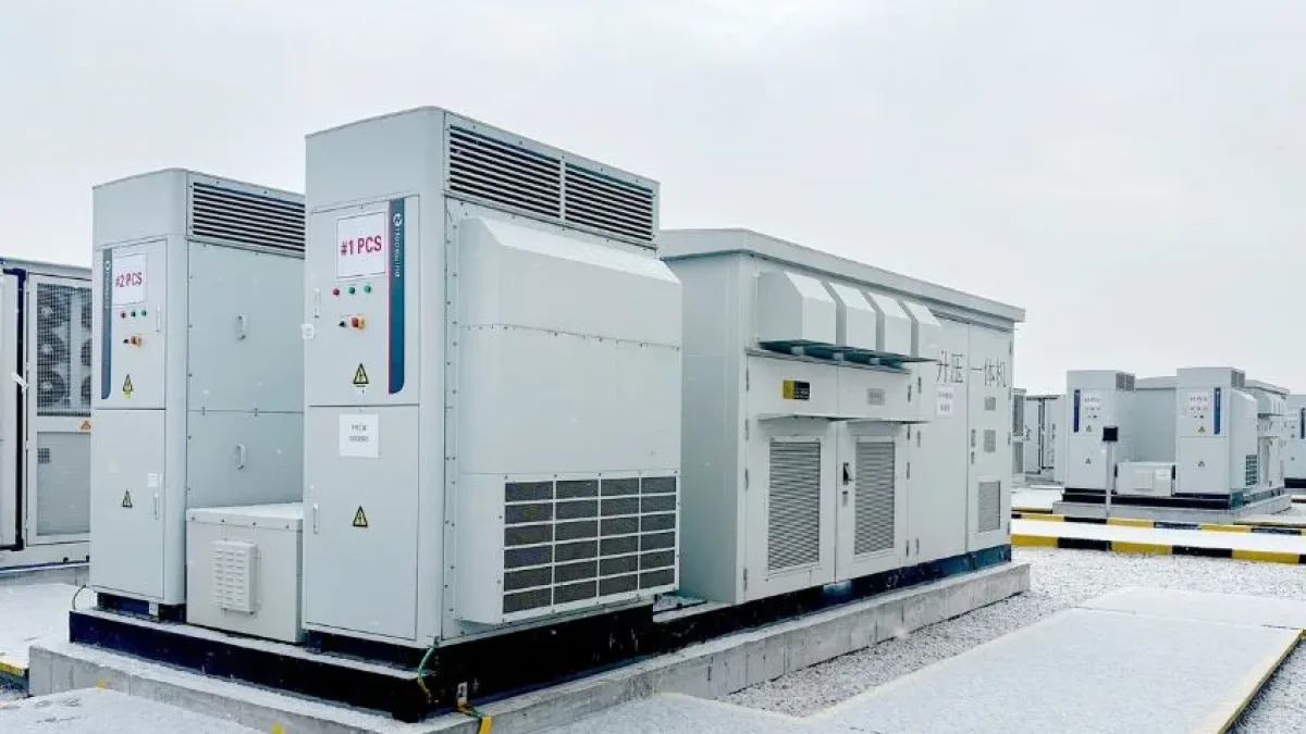 Acero y Roca | Magazine Minero - Fábrica del EPSE: Paneles solares sanjuaninos para el corazón energético de la minería