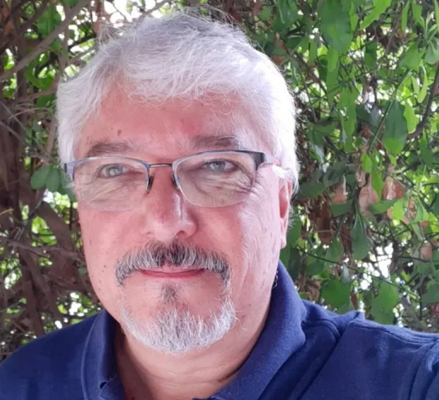 Alejandro Caballero consultor geológico experto en minería.