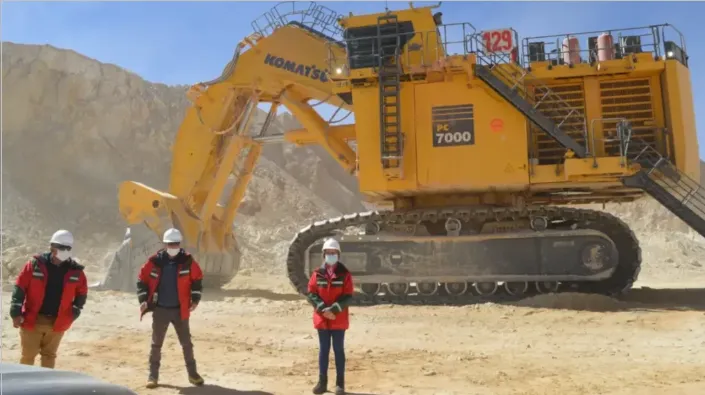 Equipo de trabajo minero en La Puna