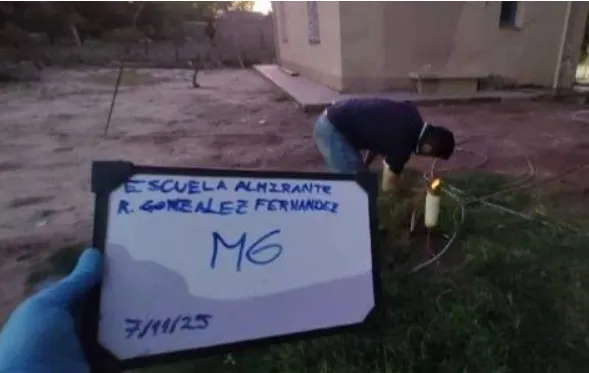 Toma de muestras en la escuela Almirante R. González Fernández