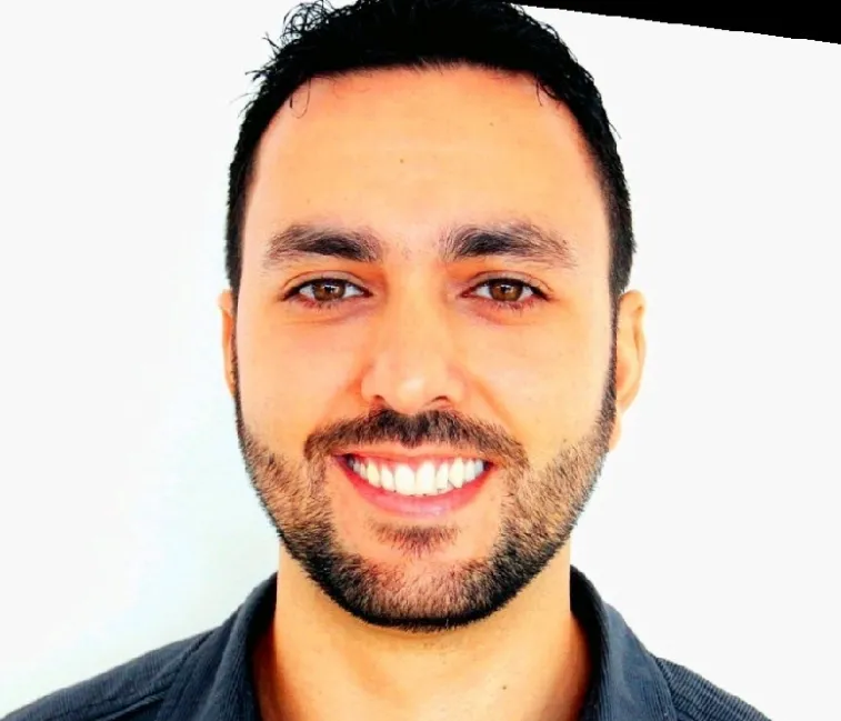 Retrato del ingeniero Jorge Mario Velásquez Suárez, experto en Minería Urbana Residuos y economía circular.