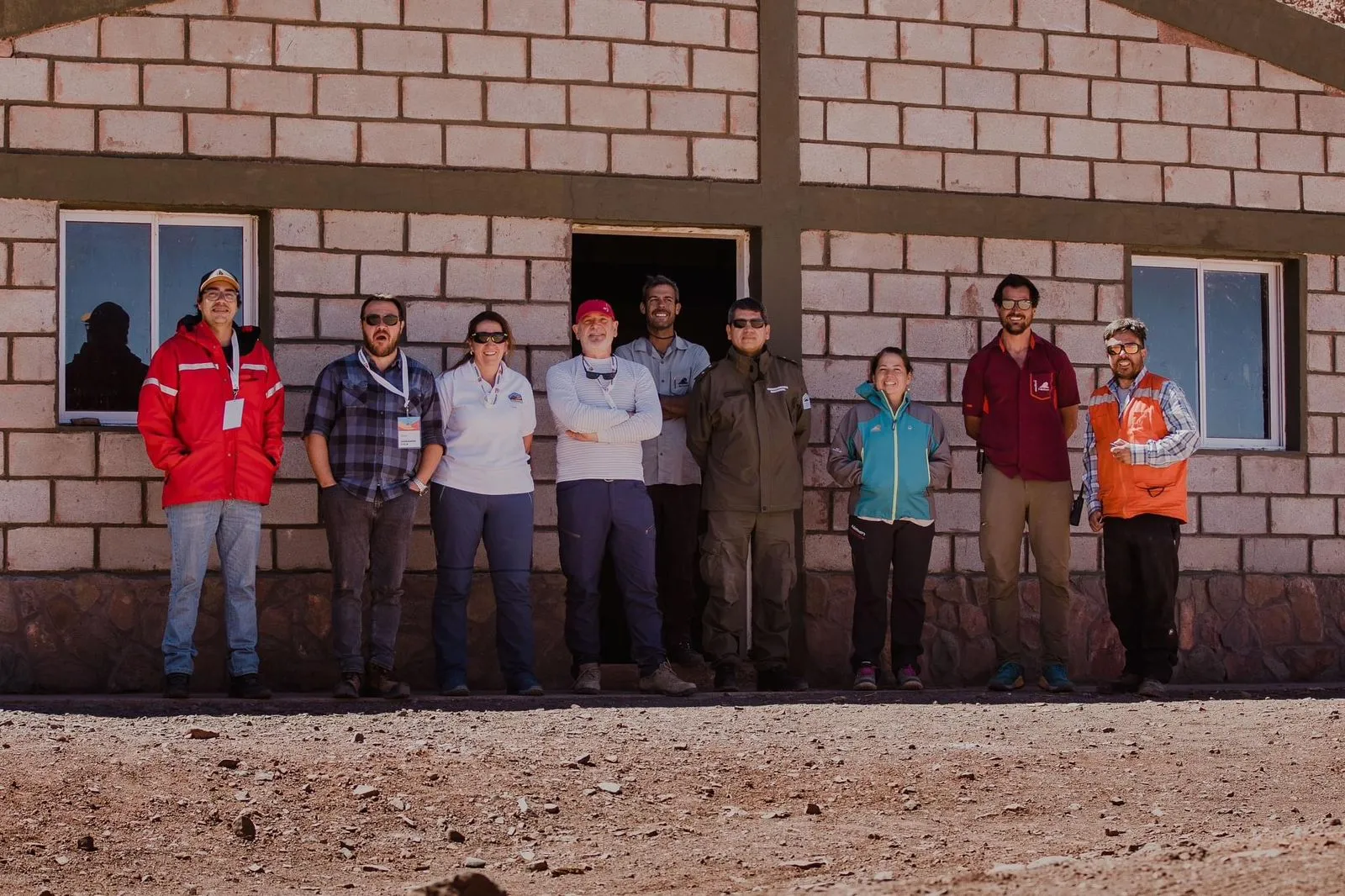 Personal de Nielsen Expediciones en el proyecto minero Josemaría.