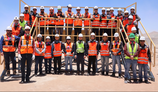 Delegación asiatica de xcmg y Huawei en CODELCO