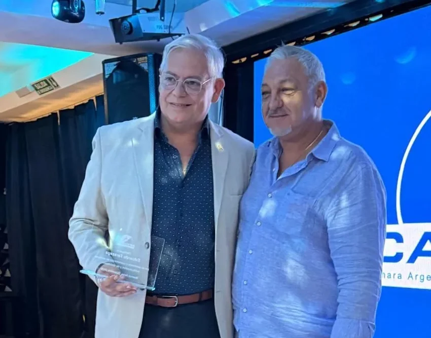 Diego Cons Director Ejecutivo de CAPMIN en evento de fin de año