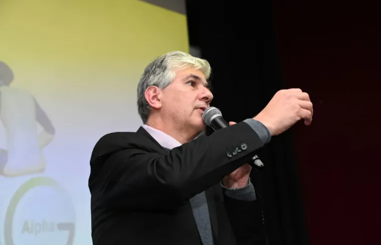 Gustavo Arraigada CEO Robota minería 5.0 inteligencia artificial.