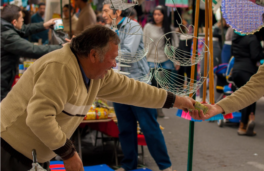 Vendedores ambulantes. Imagen Pixabay