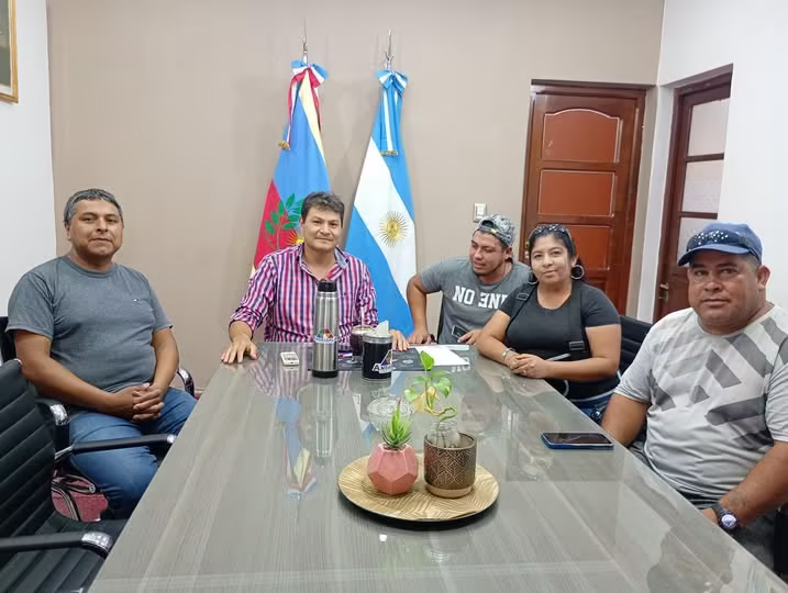 Reuniones con desempleados y el intendente de Andagalá.