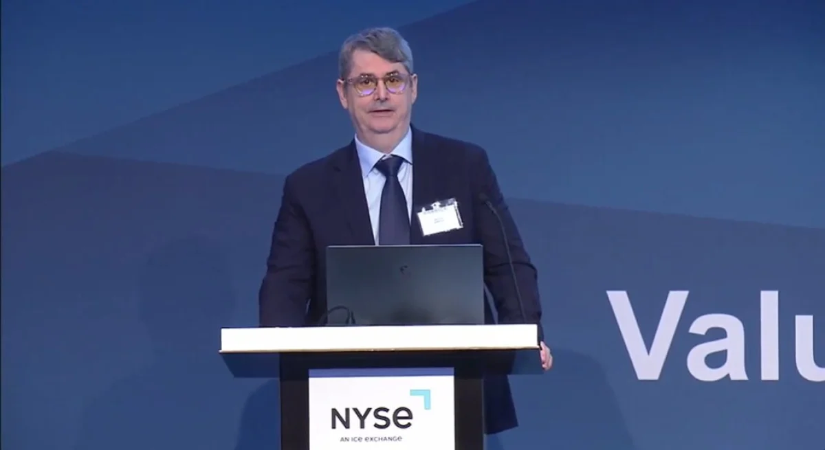 Mark Hill CEO Barrick Gold liderazgo minero.