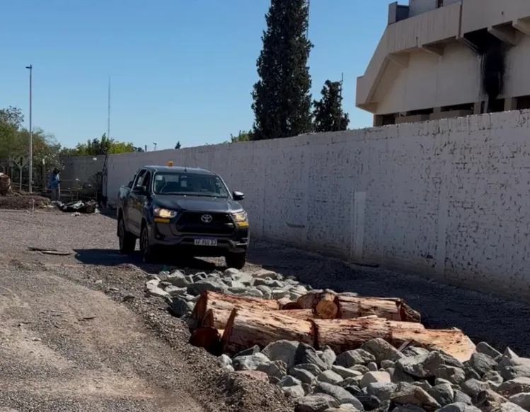 Imagen de ACERO Y ROCA Pista de entrenamiento para conductores mineros Emicar San Juan.