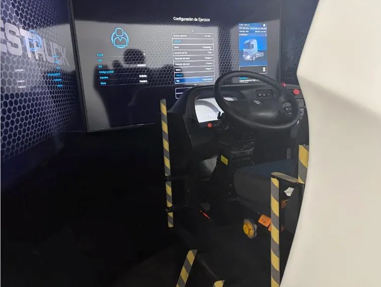 Imagen de ACERO Y ROCA Simulador de conducción.