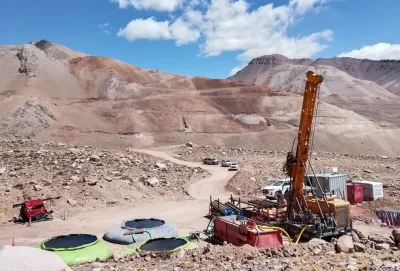 lunahuasi-aceroyroca