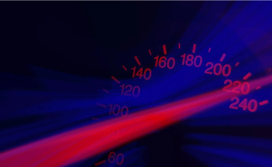 Riesgo de velocidad y accidentes en rutas mineras de San Juan. Imagen: Geralt-Pixabay