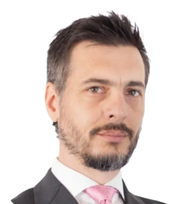 Víctor Esteve, director de Minería de Achilles Information Ltd.