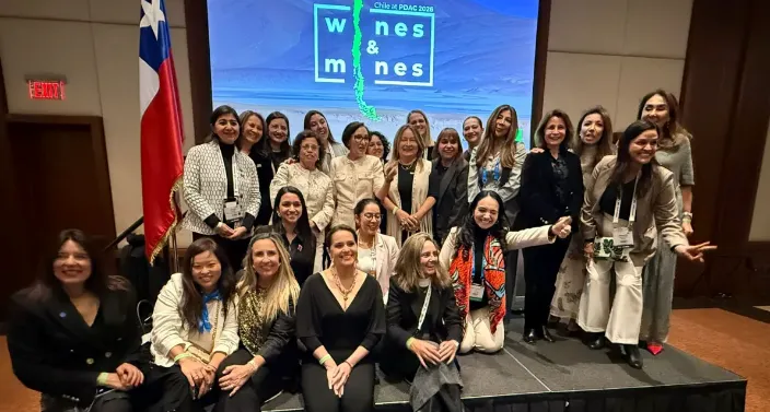 Mujeres líderes de la minería chilena y minerales críticos en PDAC 2026
