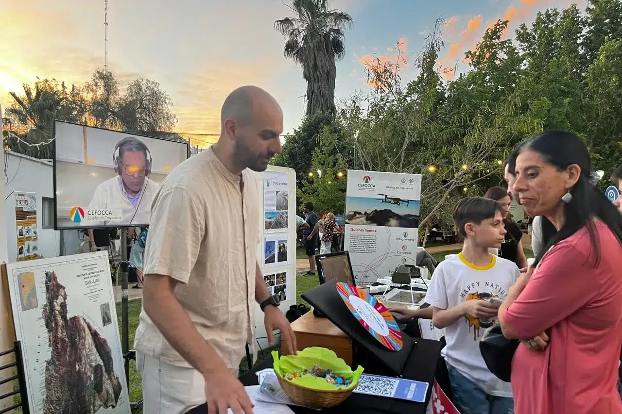 Contenido original de Acero y Roca Estudiantes mostrando la oferta academica al publico