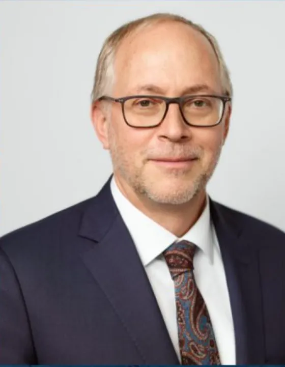 Retrato de Wojtek Wodzicki, presidente y director ejecutivo de NGEx Minerals