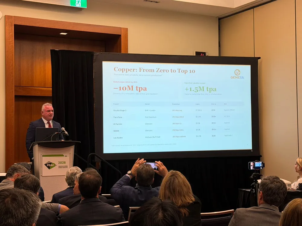 Michael Meding los Azules