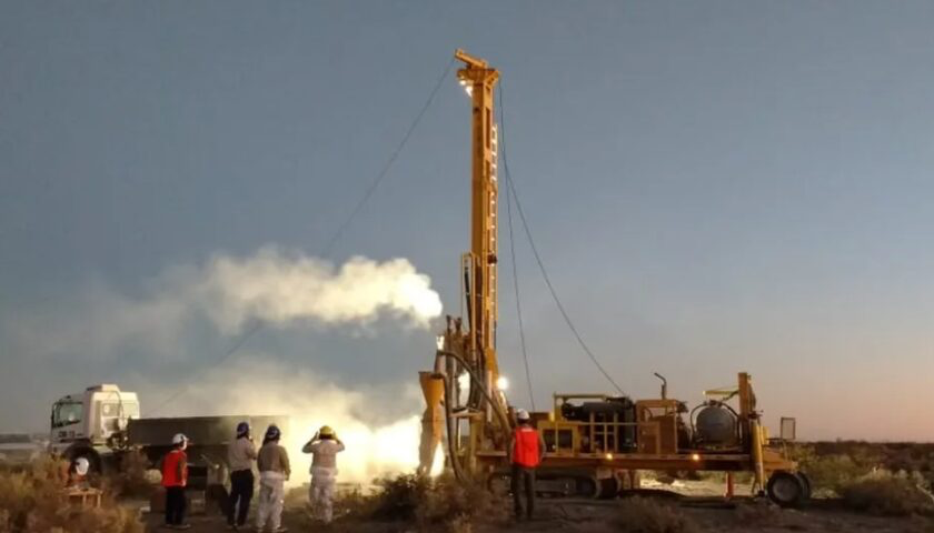 Yacimiento Cerro Negro en Santa Cruz.