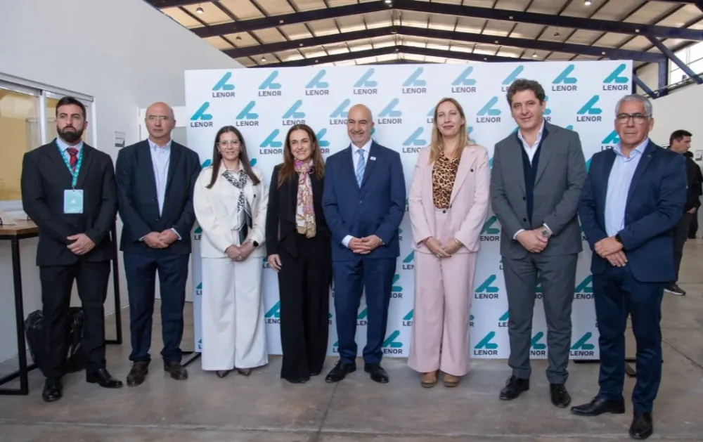 La inauguración del primer laboratorio geoquimico en San Juan contó con la presencia de las autoridades provinciales, municipales y actores del sector.