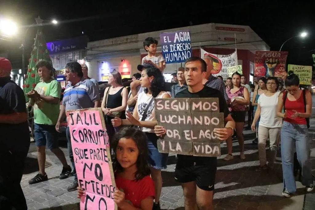 Manifestación de vecinos de Fiambalá.