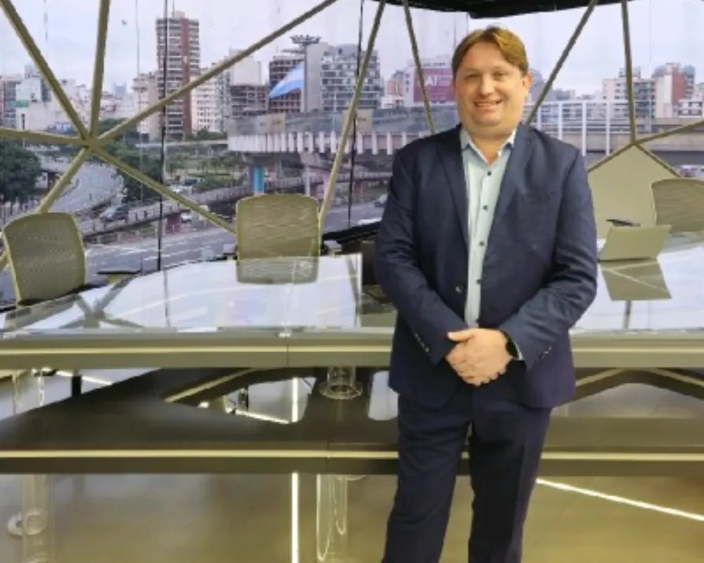 retrato de Esteban Kenny, consultor